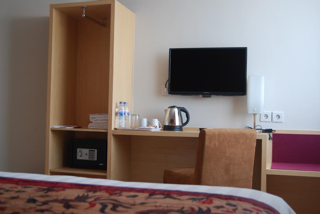 Bekizaar Hotel Surabaja Exteriér fotografie