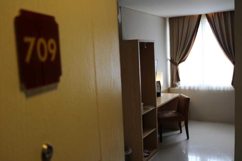 Bekizaar Hotel Surabaja Exteriér fotografie